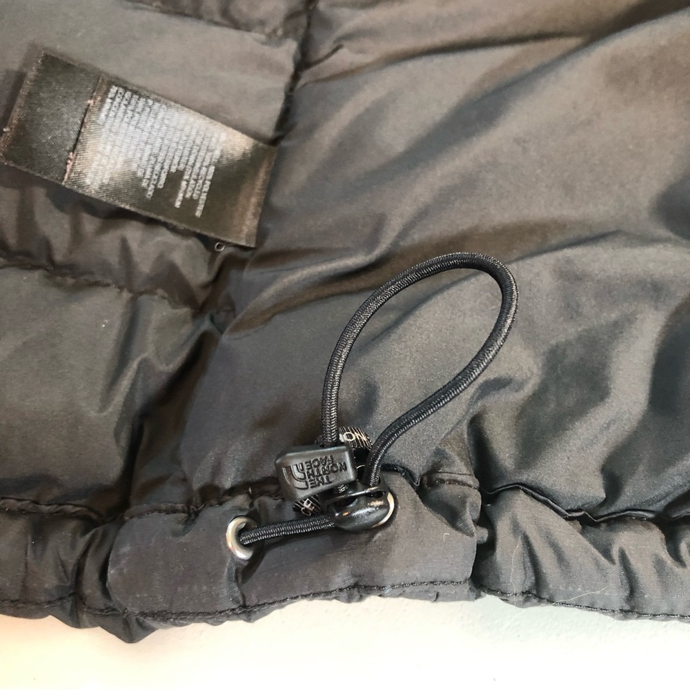The North Face 700 Women's Size XS Full Zip Puffer Goose Down Black Jacket - Picture 8 of 16